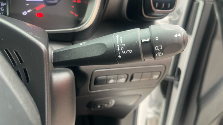 Citroen C3 Aircross 1.2 PureTech 110 Shine 5dr Petrol Hatchback